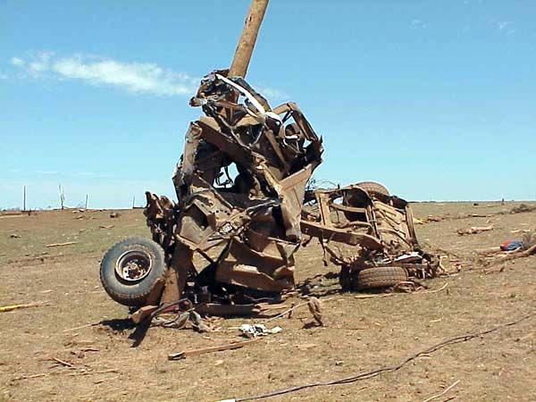 File:Moore Oklahoma Tornado Damage.jpg