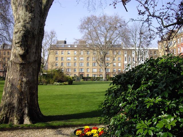 File:Nevern Square - geograph.org.uk - 1211002.jpg