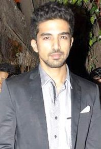 File:Saqib Saleem Nikhil Advani's bash.jpg