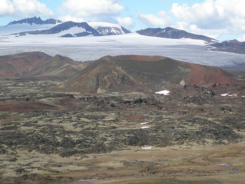 File:Southern flank of Mount Edziza.jpg