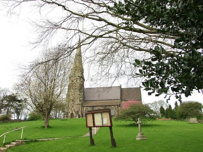 File:Winshill St Marks Gates.jpg