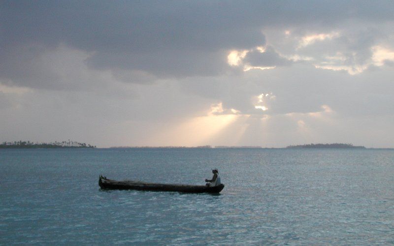 File:Dugout in San Blas Islands.jpg