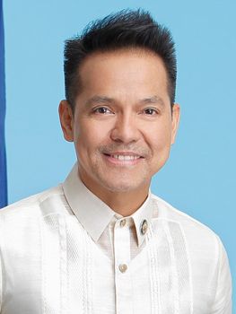 File:HoR Official Portrait Edgar Mary Sarmiento.jpg