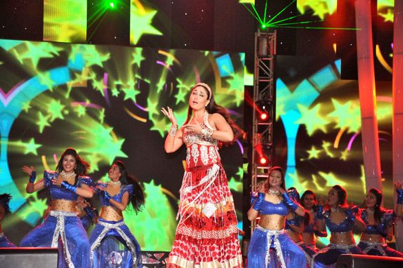 File:IPL 5, opening ceremony (2012).jpg