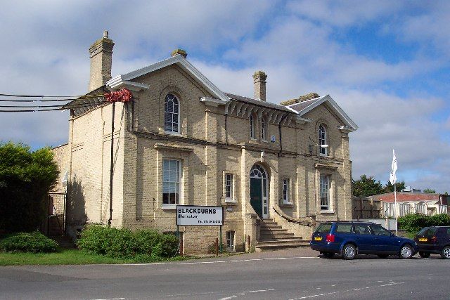 File:Harleston Railway Station.jpg