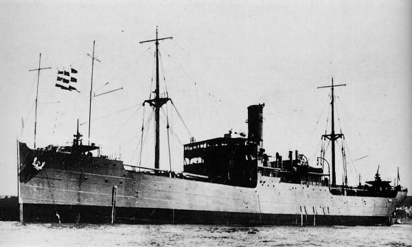 File:IJN collier Nojima around 1935.jpg