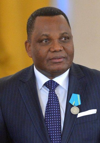 File:Jean-Claude Gakosso (2015) (cropped).jpg