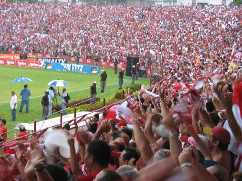 File:Nautico supporters in 2006.jpg