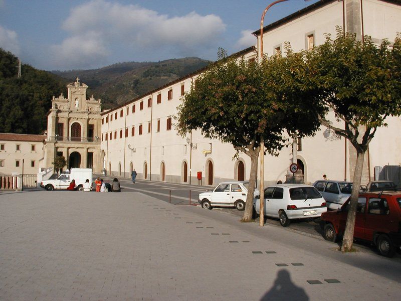 File:Paola Santuario.jpg