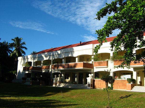 File:Silliman University Marine Laboratory.jpg