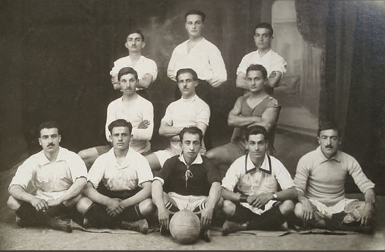 File:Adana Shant Football Team.png