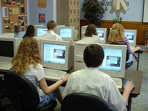 File:Computer lab.jpg