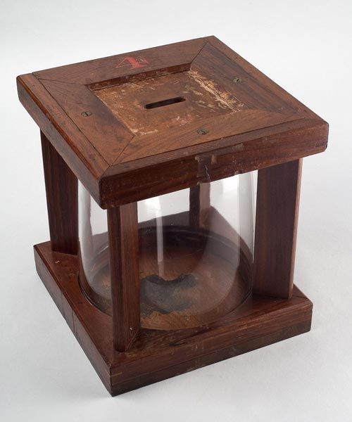 File:Glass ballot box - Smithsonian.jpg