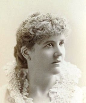 File:Helen Barry on Broadway.jpg