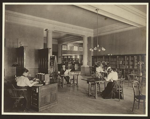 File:Homestead Library reading room.jpg