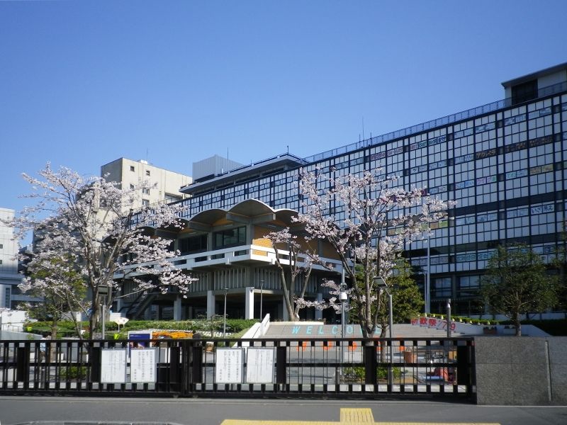 File:HoseiUniversity20120407.jpg