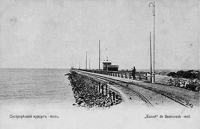 File:Miller Pier in 1900s.jpg