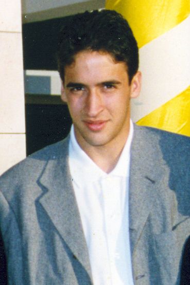 File:Raúl González footballer.jpg