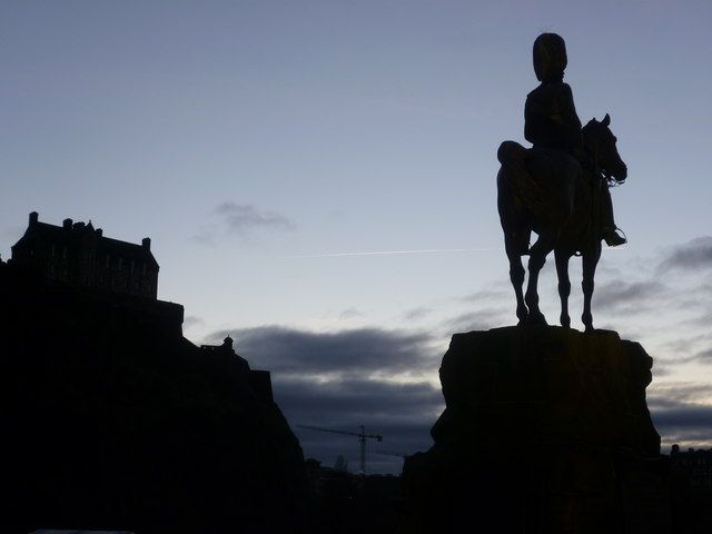 File:Royal Scots Greys Monument.jpg