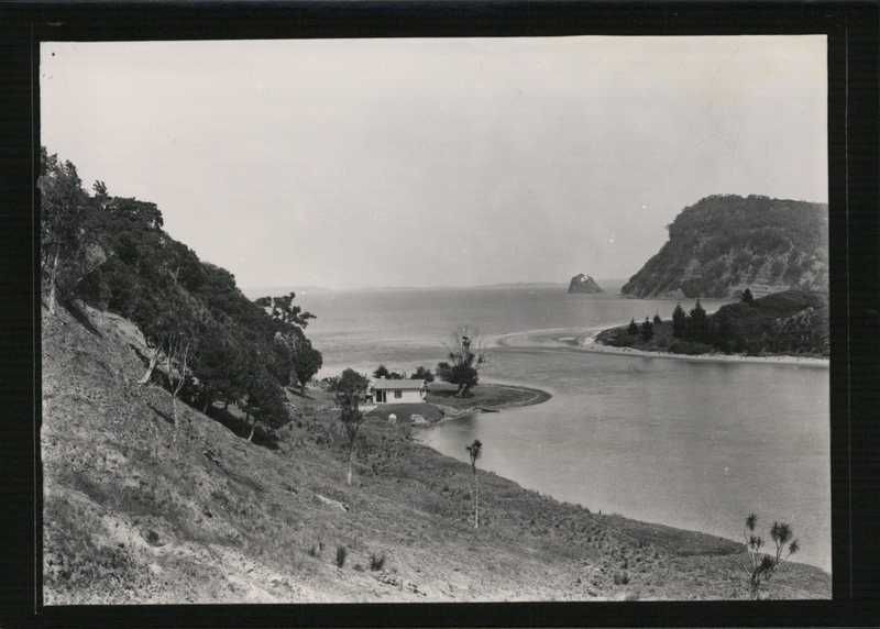 File:Wenderholm. Mouth of Puhoi River. (AM PH-NEG-B8324).jpg