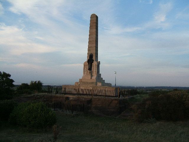 File:Hoylake War Memorial.jpg