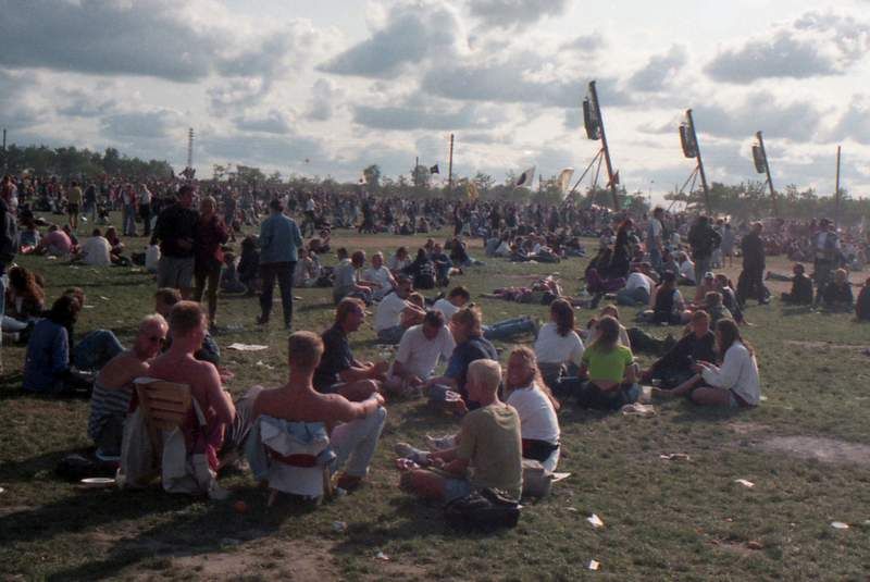 File:Roskilde Festival, 1995 (7805244248).jpg