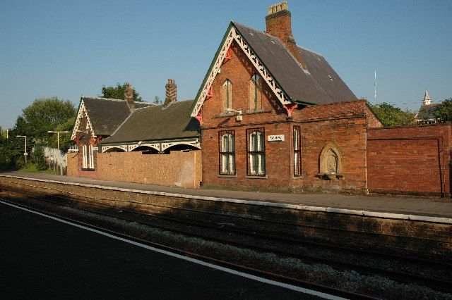 File:Sankey Railway Station.jpg