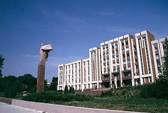 File:Tiraspol presidente.jpg