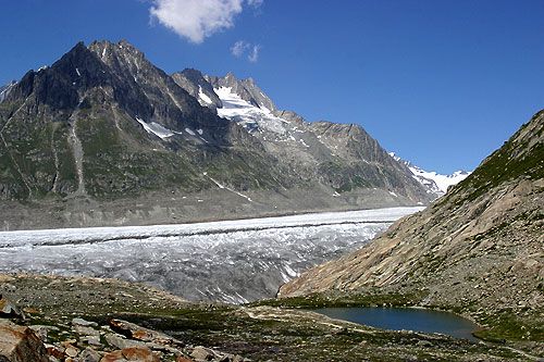 File:Aletschgletscher Märjelensee.jpg