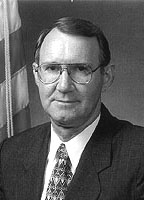 File:Kenneth R Wykle.png