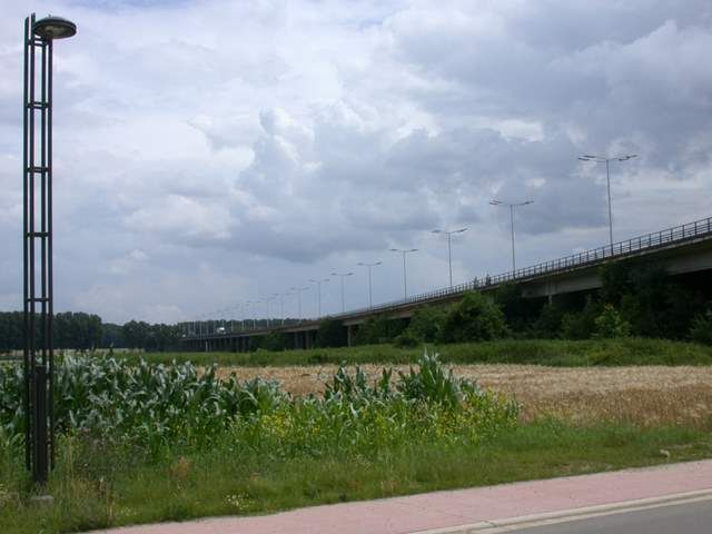 File:Scharbergbrug.jpg