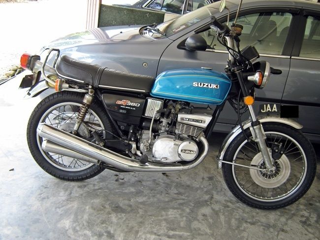 File:Suzuki GT 380.jpg