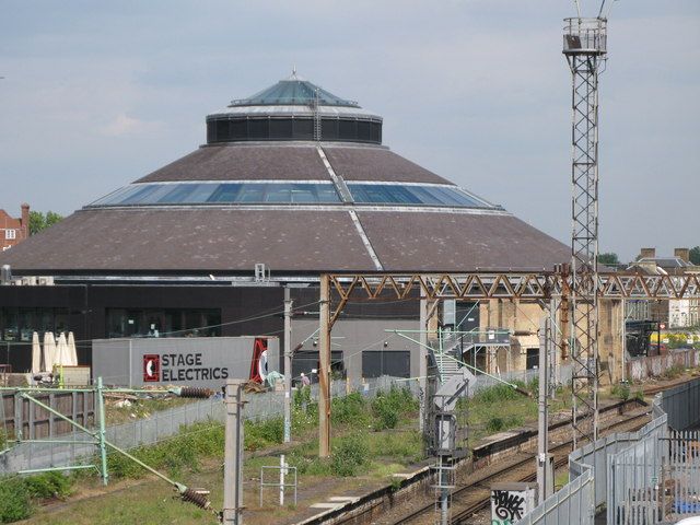 File:The Roundhouse - geograph.org.uk - 1458709.jpg