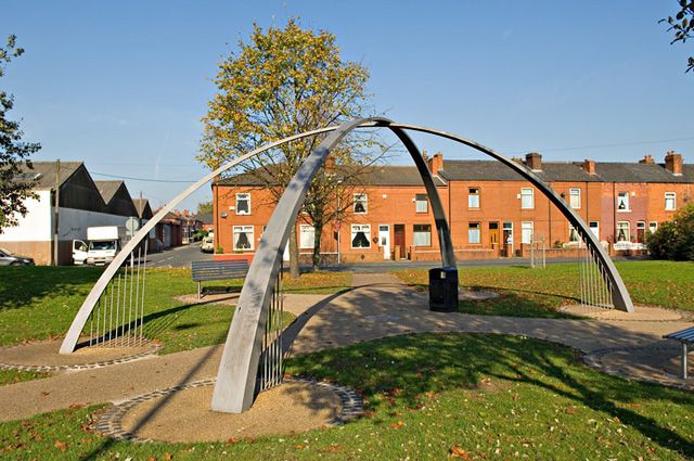 File:Ince in Makerfield - Ince Arches.jpg