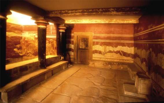 File:Knossos throne.jpg