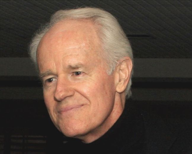 File:Mike Farrell (2008).jpg