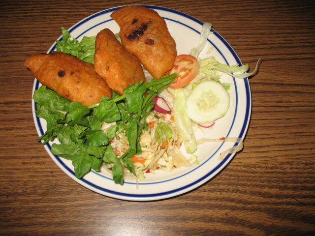 File:Pasteles de picadillo.jpg