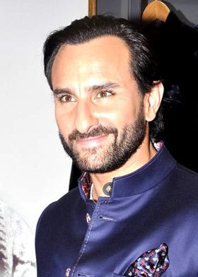 File:Saif inaugurates Rathore store.jpg