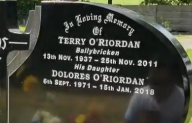 File:Tombstone at Dolores O'Riordan grave.jpg