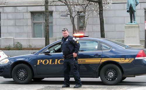 File:PSPDsergeantandcruiser.jpg