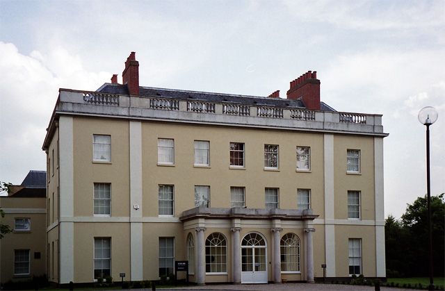 File:Westhorpe House.jpg