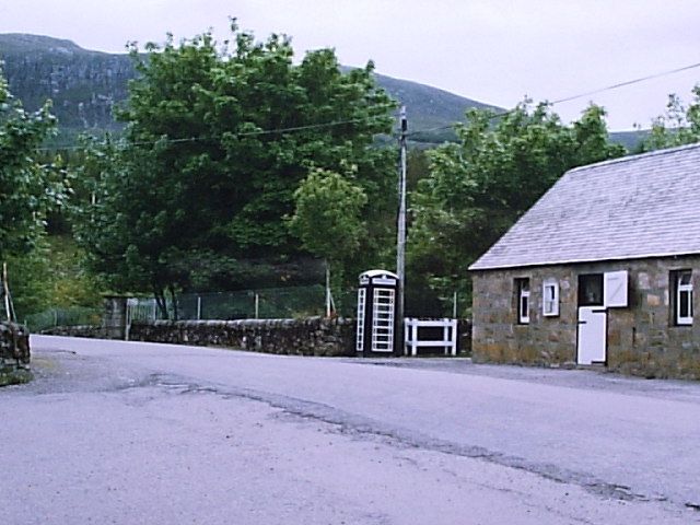 File:Achfary Village - geograph.org.uk - 45019.jpg