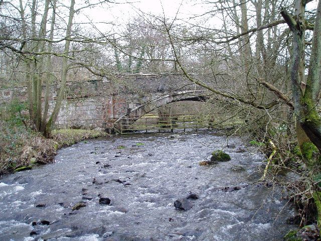 File:Bridge - geograph.org.uk - 124579.jpg