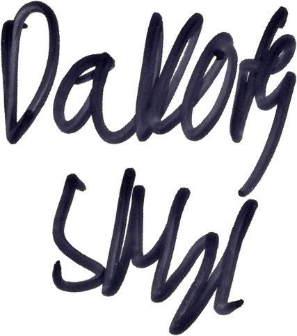 File:Dakota Skye signature.png