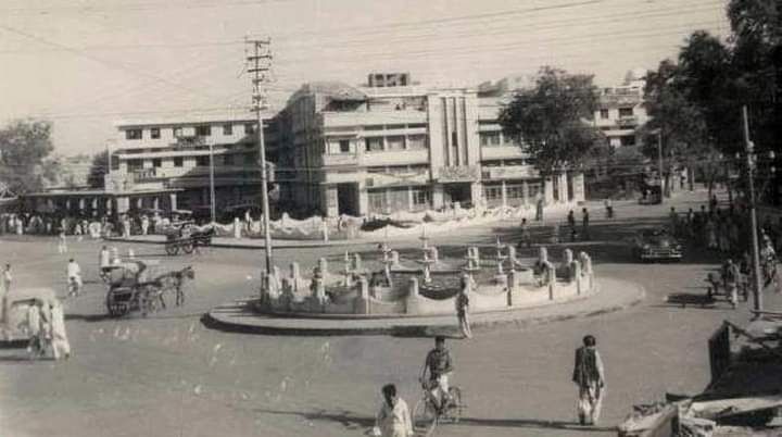 File:Fawara Chowk Rawalpindi 2.jpg