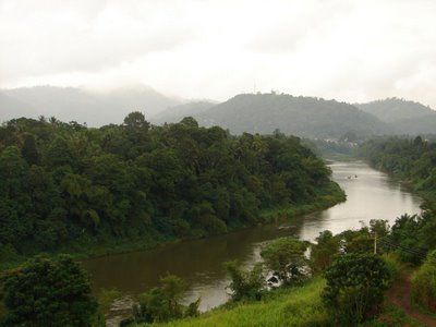 File:Mahaweli Ganga by Gampola.jpg