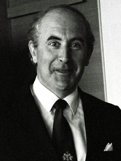 File:Richard Burke, April 1983 (cropped).jpg