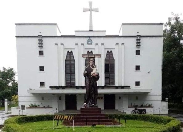 File:St Anthony's College Kandy Hall.jpg