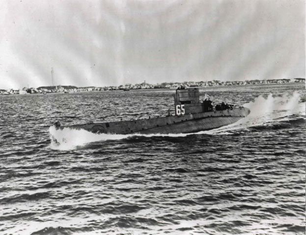 File:USS O-4.jpg