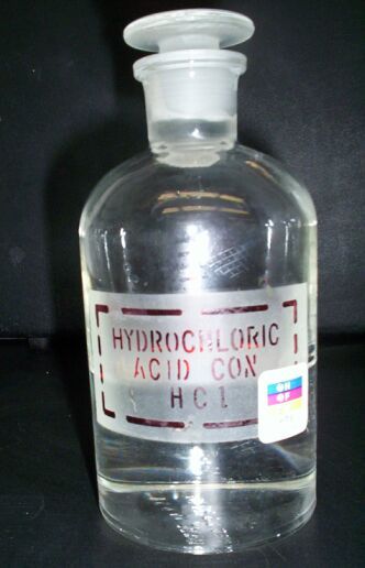 File:Hydrochloric acid 05.jpg